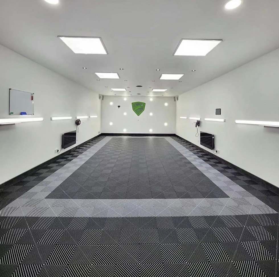 Thumbnail: Garage floor tiles