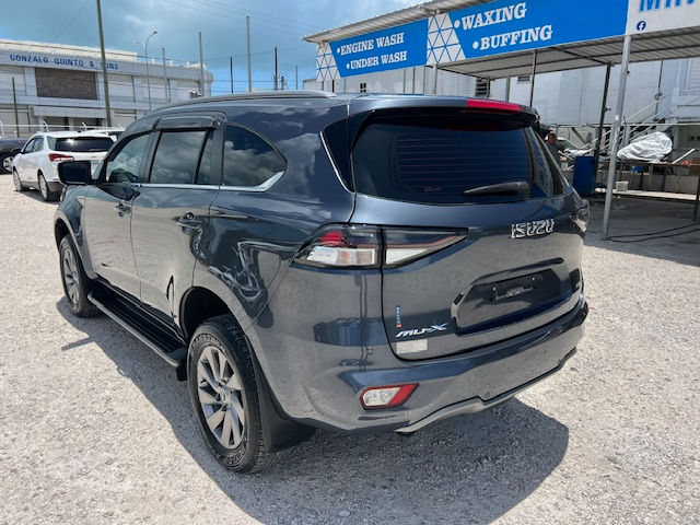 2023 Isuzu Mux (3)