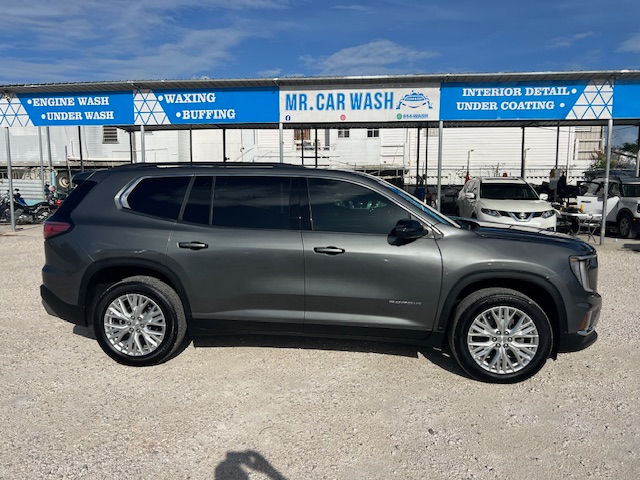 2024 GMC Acadia (2)