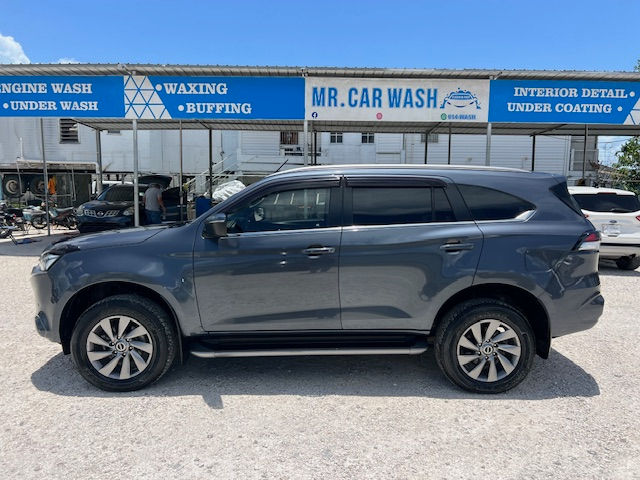 2023 Isuzu Mux (2)