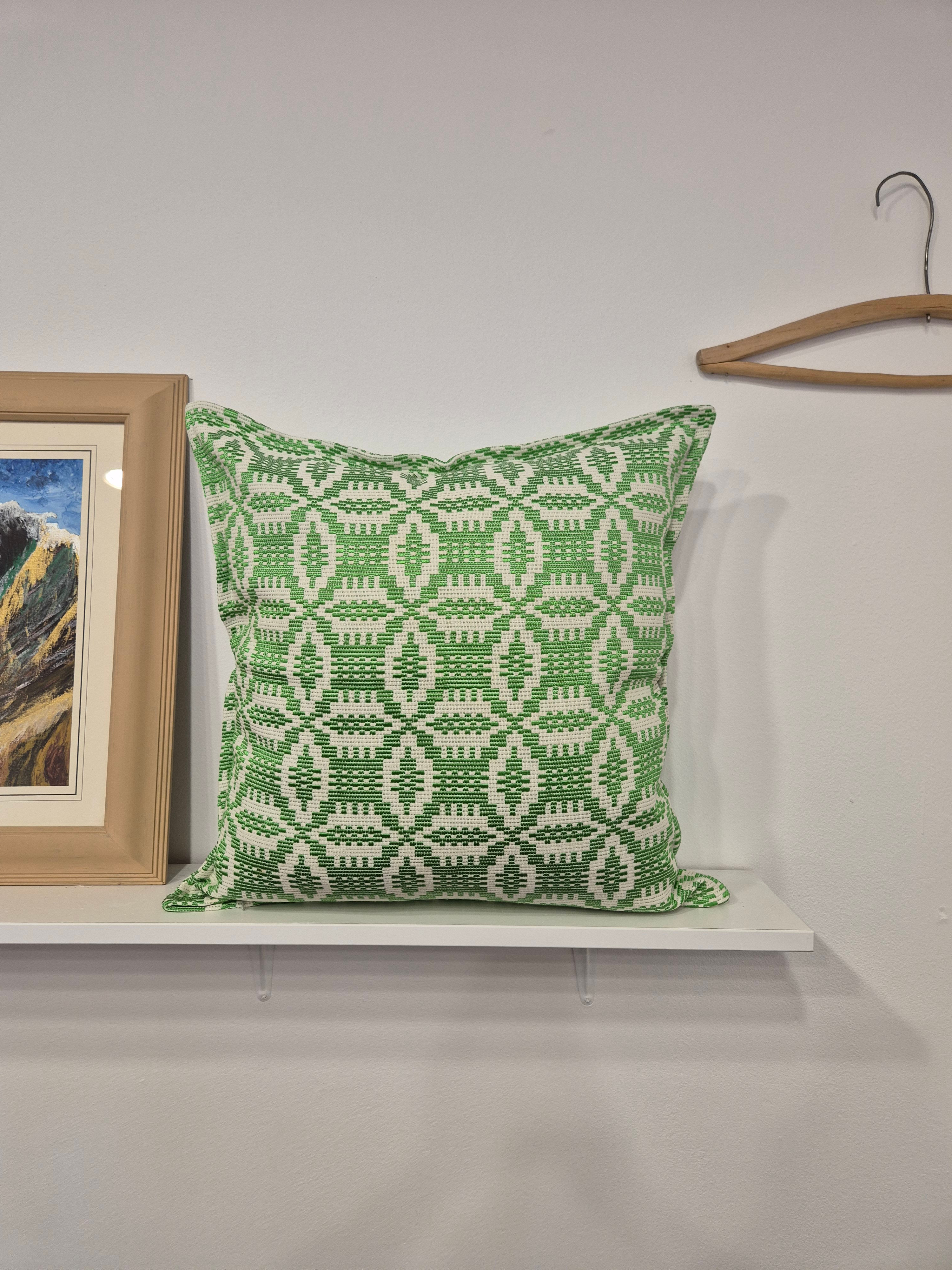 Dekoratyvinis pagalvėlės užvalkalas, Anūkėlis Žilvinas