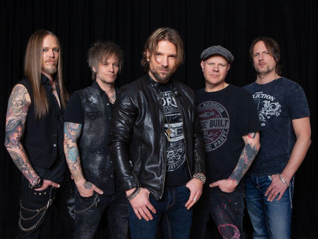 THE NEW ROSES dévoile le single "Attracted To Danger"