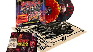 Kiss Anaheim 76