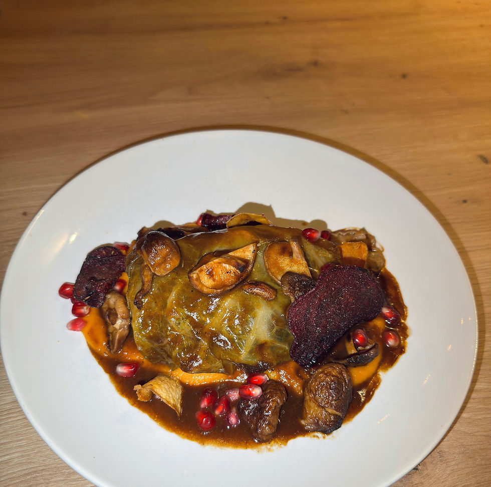 Wirsing Roulade mit Beyond Meat