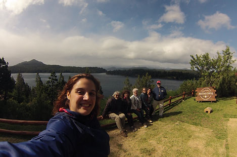 Visita a Cervejaria Patagônia na beira do Lago Moreno.