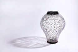 002, 이선미, 안경알 하늘빛 구름무늬 항아리, 44 x 44 x 55 cm, 2.6 kg, 안경알, 동, 2020, 2000만원