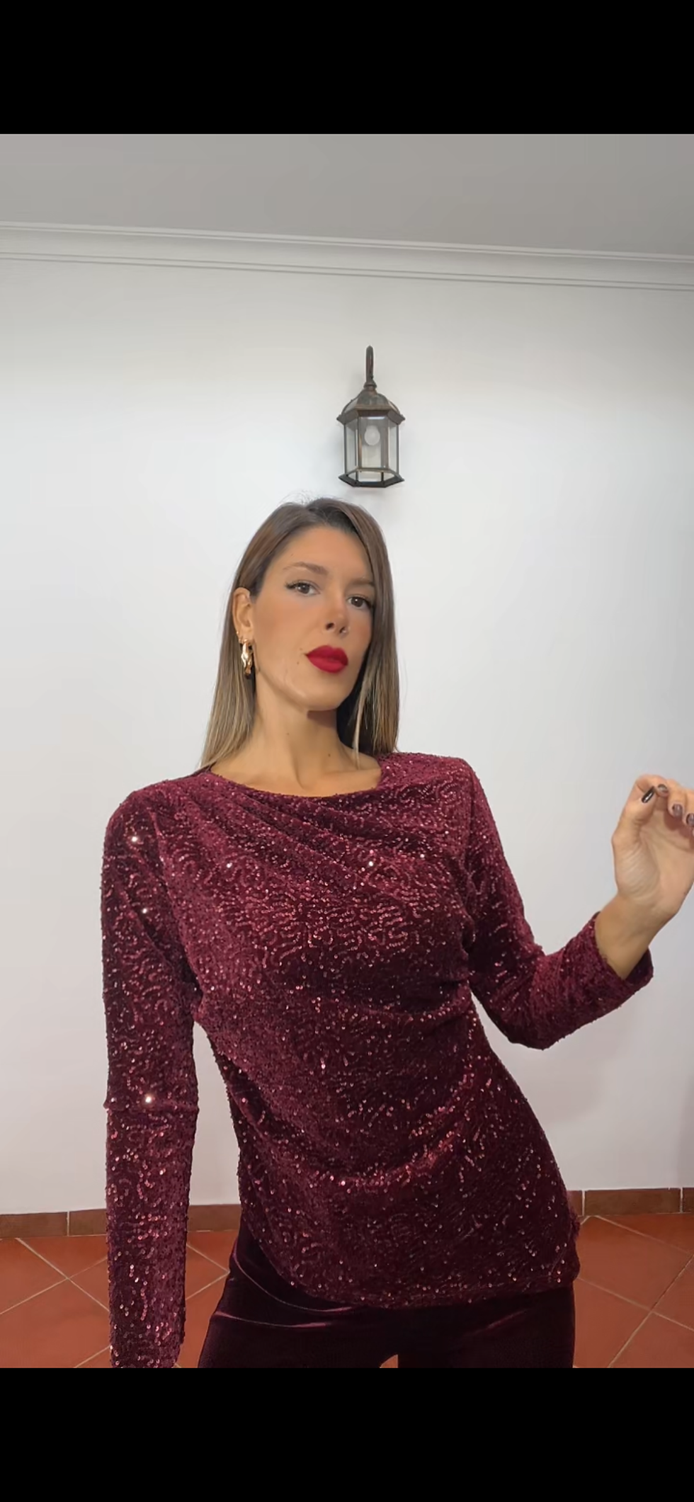 Miniatura: Top terciopelo con lentejuelas pico