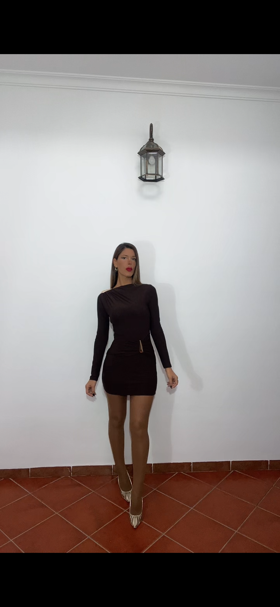 Miniatura: Vestido adorno