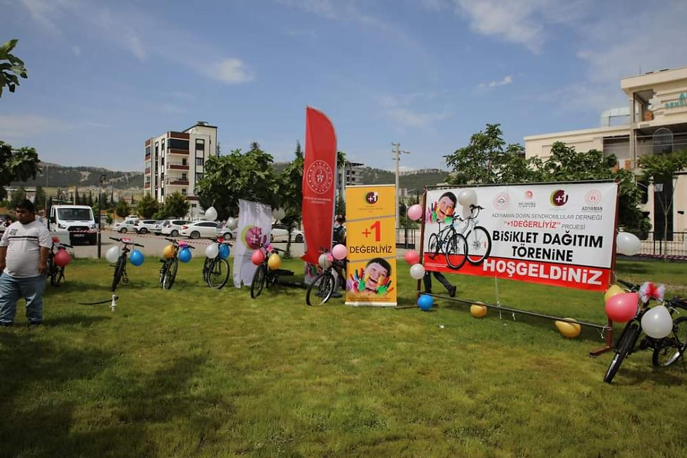 DOWN SENDROMLU ÇOCUKLAR BİSİKLET SÜRMEYİ ÖĞRENECEK