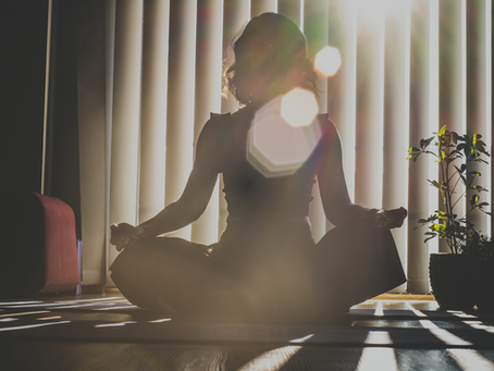 Hur yoga kan hjälpa dig med jobbiga känslor