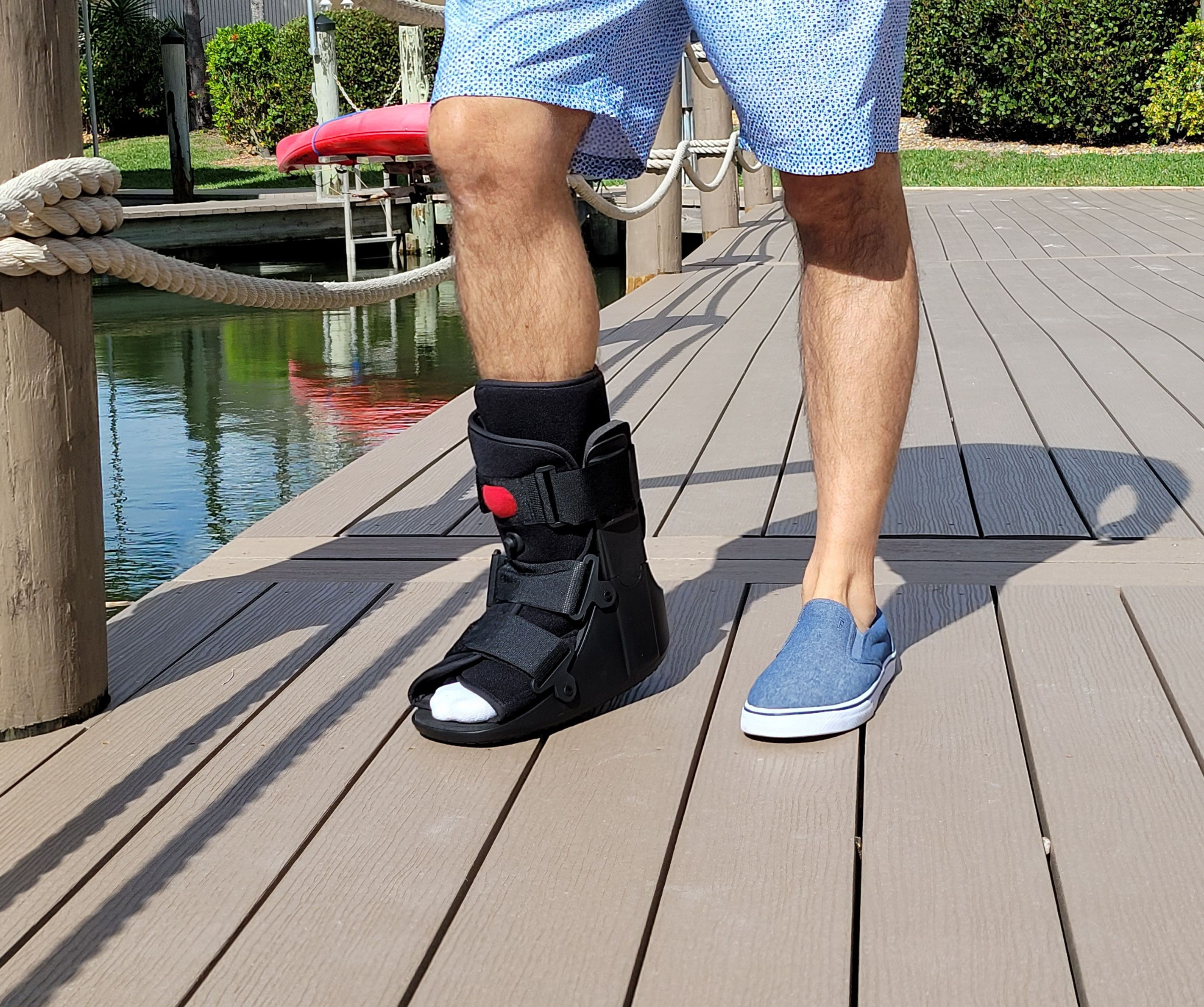 CAM Walker Air Boot, Medium