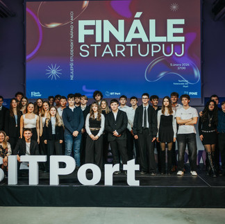 STARTUPUJ finalists