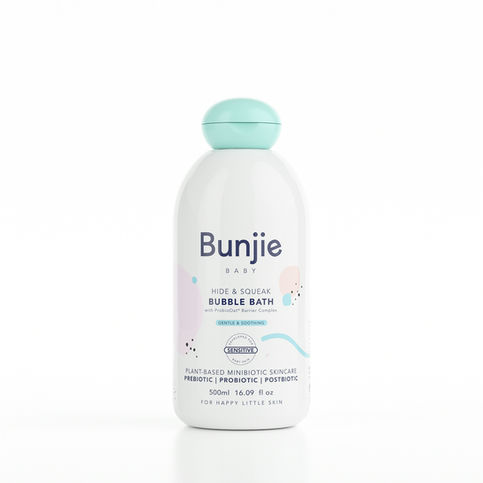 3d render body care bottle on the white background