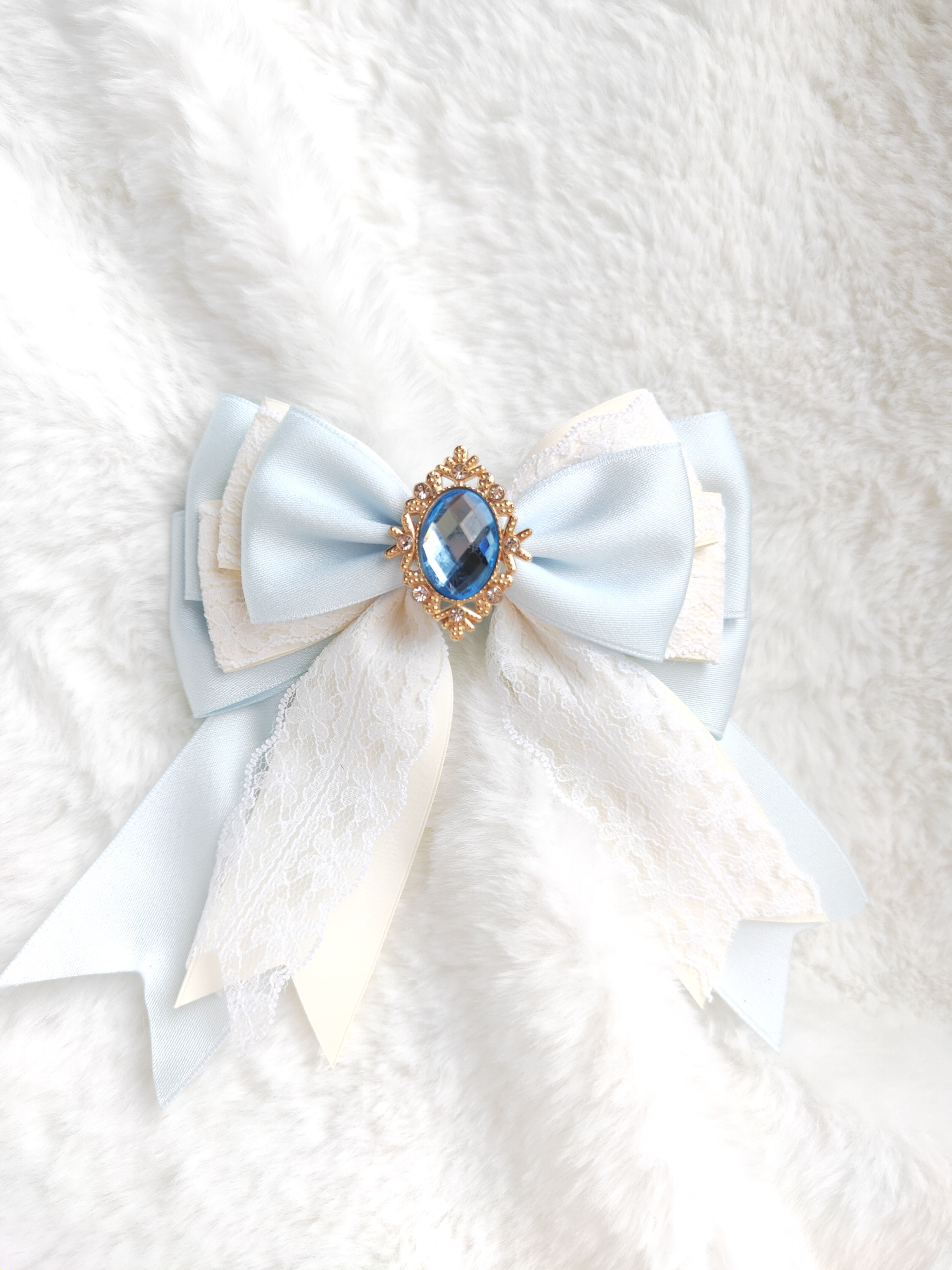 Multi-Layered Bow with lace/Solid Color/Alloy Rhinestone Decoration/Light blue