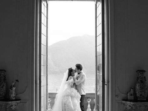 Lake como wedding dress rental | Lake como wedding | Lake como pre wedding photo shooting
