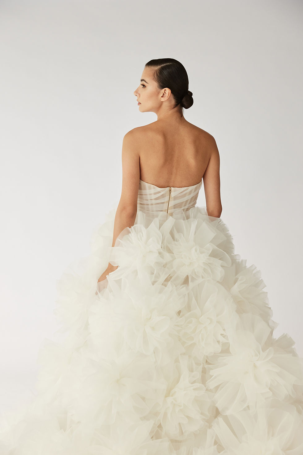 Miniature : PRESTIGE 5 Nicole Felicia Couture