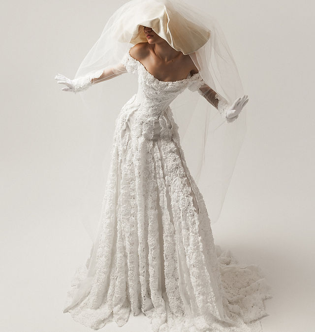 THEBRIDE PARIS Paris Wedding Dress Rental since 2017 THEBRIDE PARIS Paris Wedding Dress Rental since 2017