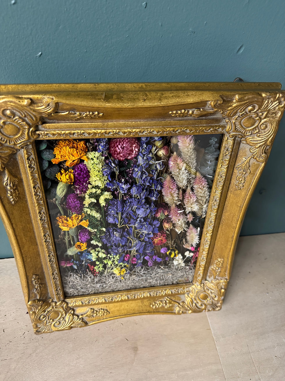 Thumbnail: Wildflower Vintage Frame