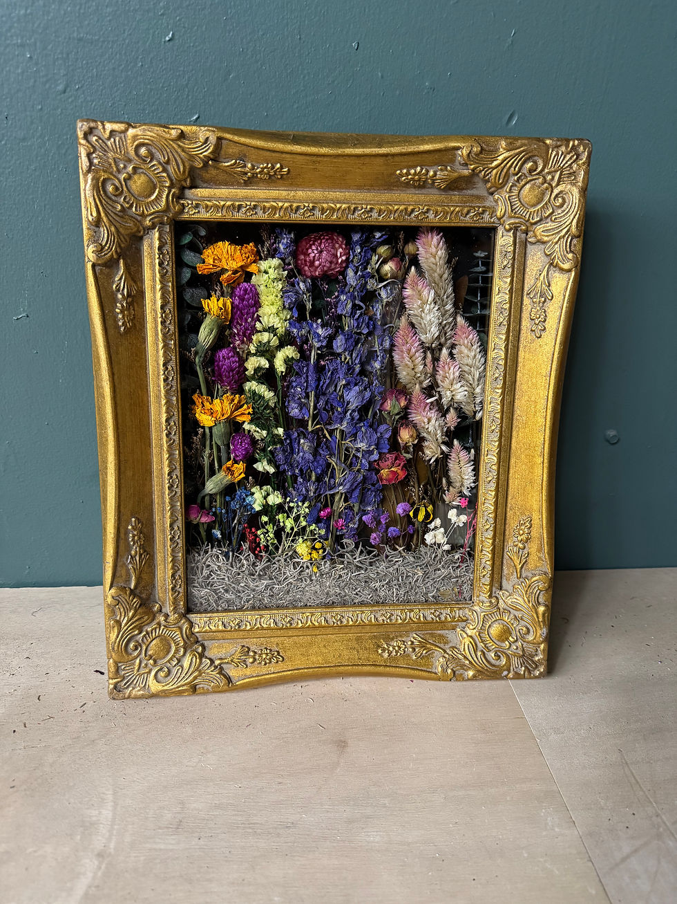 Thumbnail: Wildflower Vintage Frame