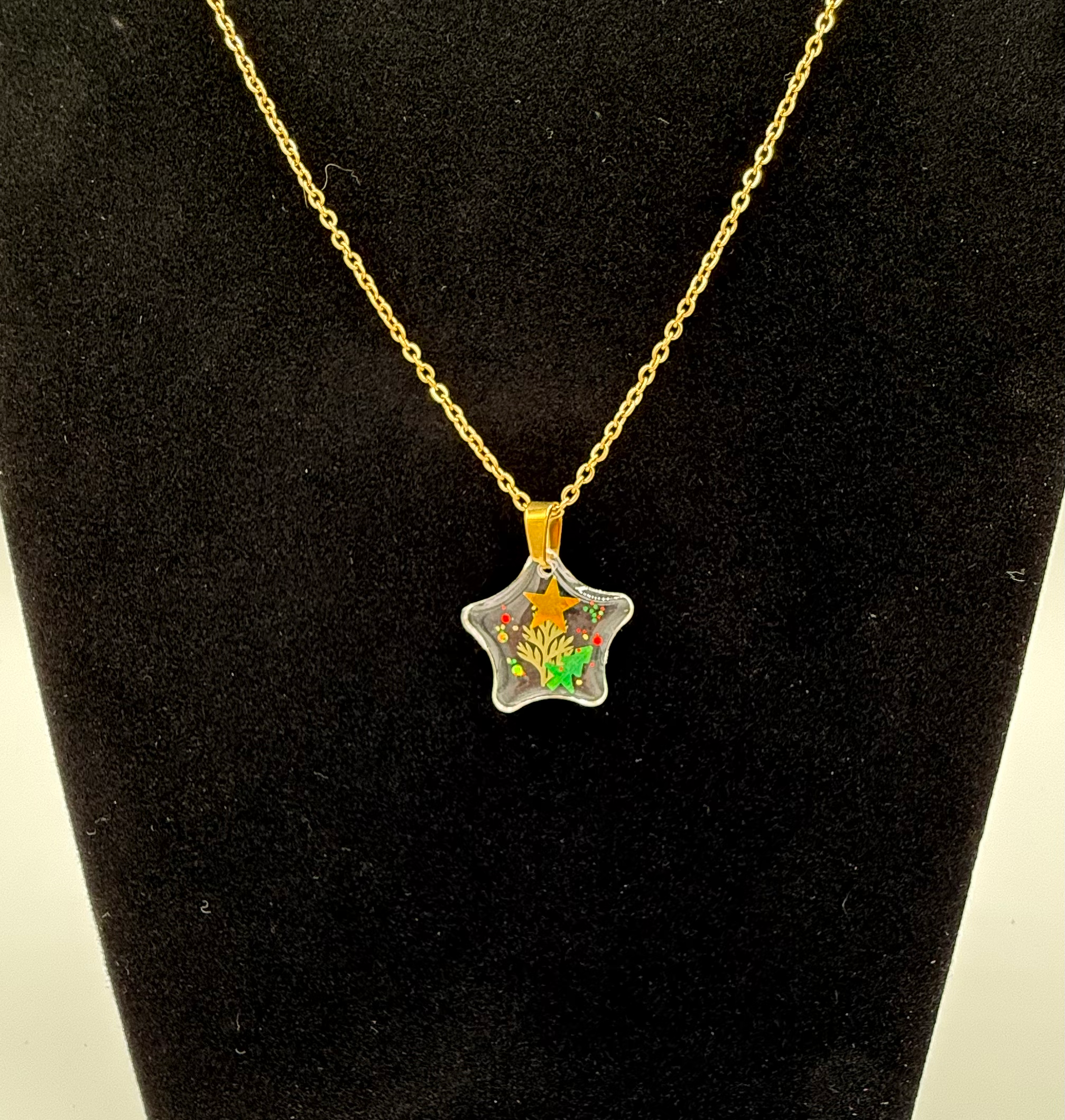Christmas Pressed Flower Necklace