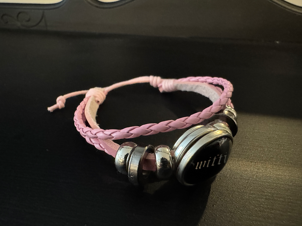 Thumbnail: Adjustable TS Fan Leather Bracelet in Pink