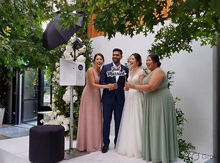 photo-booth-hire-auckland-weddings.jpg