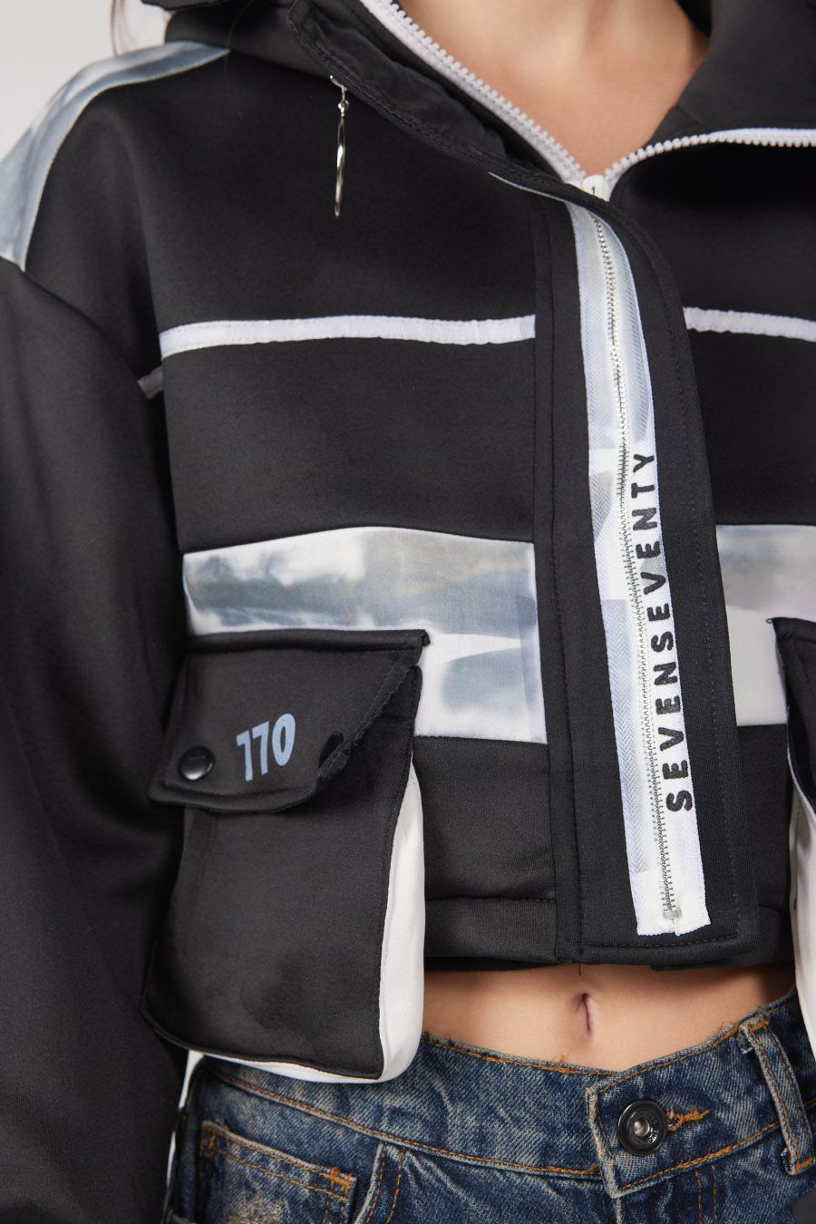 Thumbnail: STRONG JACKET