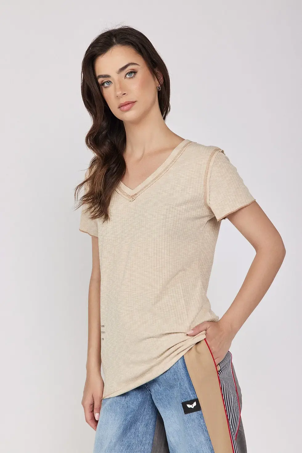 Thumbnail: SEVEN BASIC V NECK