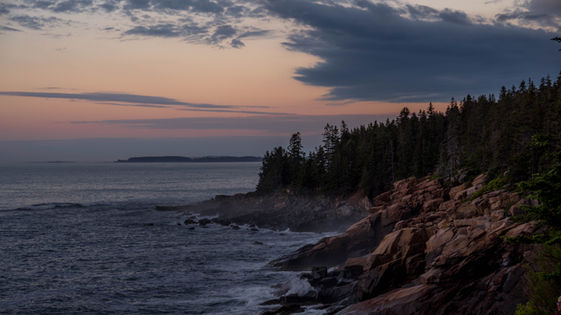 "Why Visit Acadia National Park: A Hidden Gem for Outdoor Enthusiasts and Nature Lovers!"