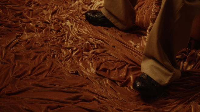 01. VIDEOCLIPE-INTIMIDADE-V2.00_00_24_00.Still002.jpg