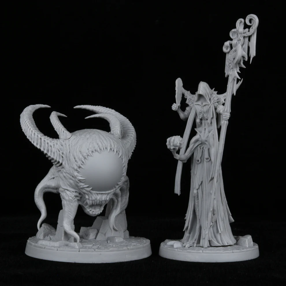 Creature caster chaos miniature