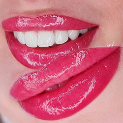 cosmetic lip tattoo