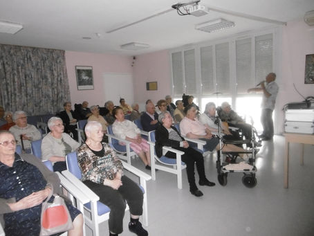 KARAOKÉ A L’OUSTAL