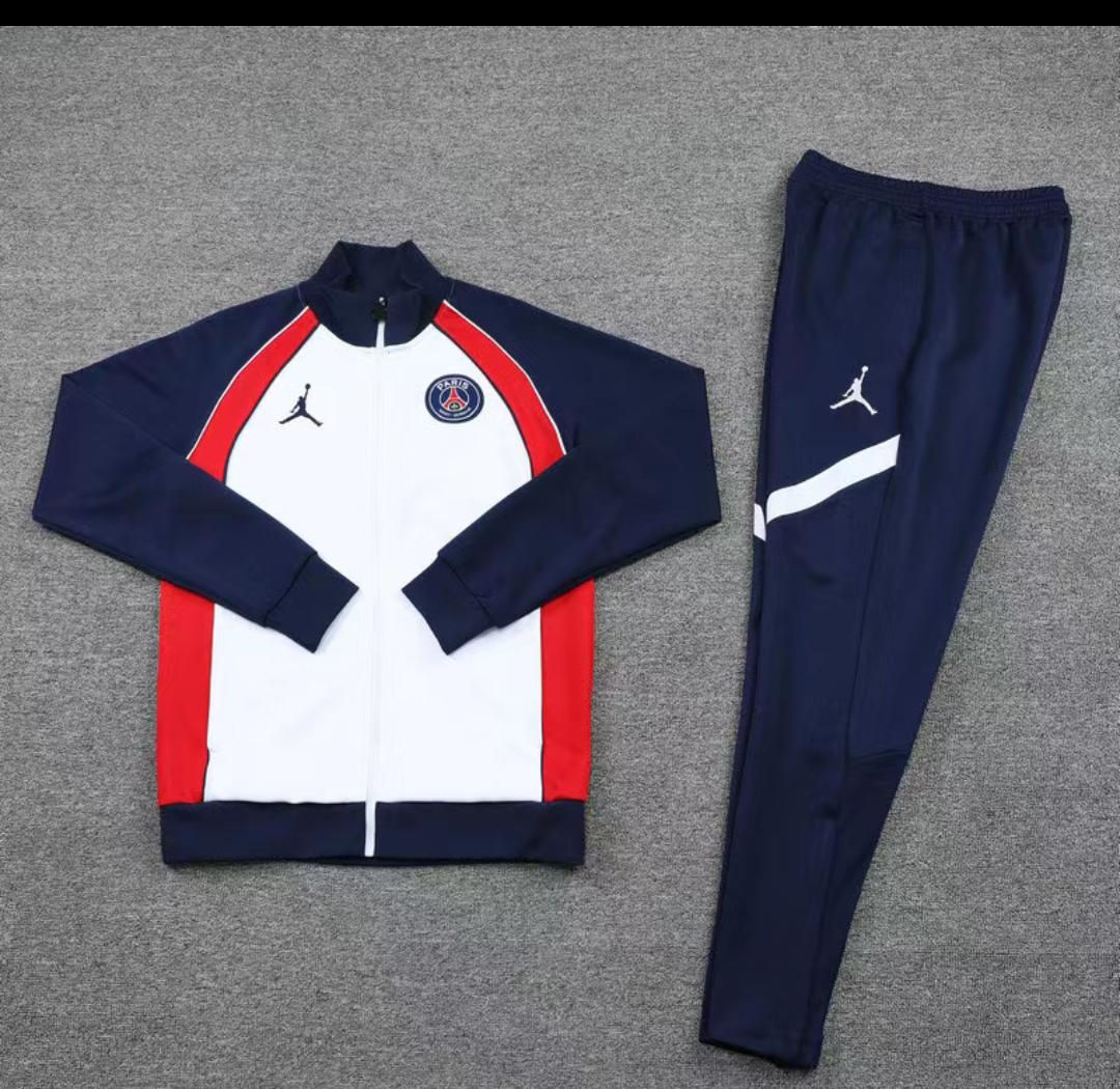 Paris st Germain tracksuit 