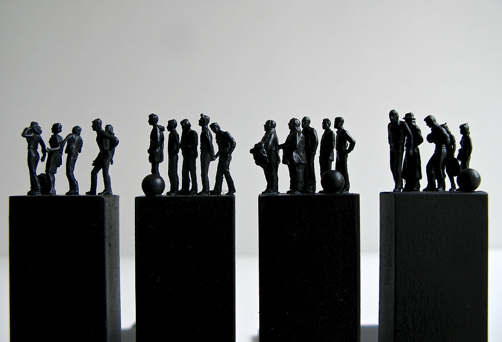 Train de vie, figurine on wood, H 8,5 cm, 2009