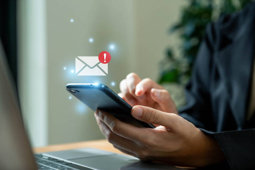 Baca juga: Mengungkap Tujuan Pelaku Phishing Di Dunia B2B Dan Cara Efektif Menghindarinya