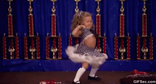 Resultado de imagem para gifs dancinha feliz