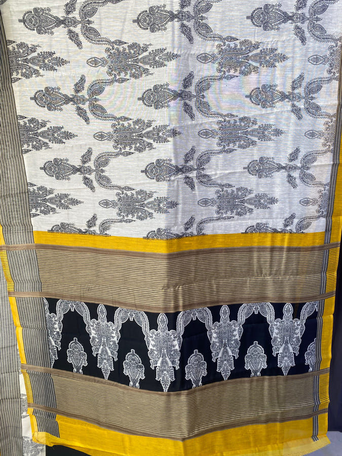 off white printed silk saree pallu view