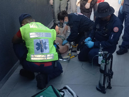 Idoso fica inconsciente após queda de aproximadamente seis metros em Içara