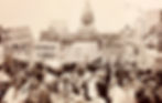 En el DĆa Internacional de la Mujer en la Plaza de los Dos Congresos, el 8 de marzo de 1984, la ComisiĆ³n Pro-Defensa de las Libertades Cotidianas sumĆ³ una gran cantidad de firmas a las planillas de la campaƱa. Fuente: Archivos Desviados.