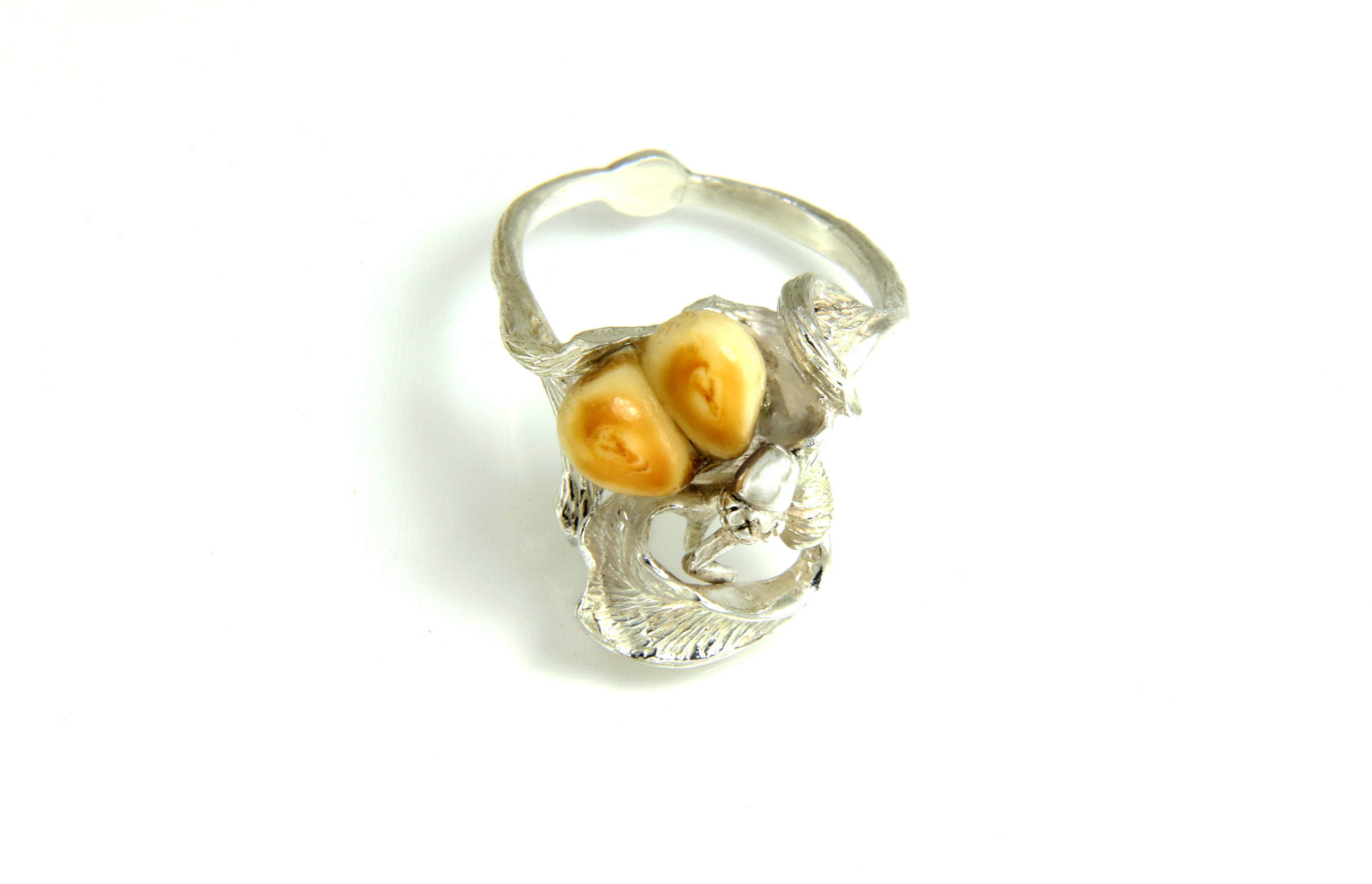 225€ - Anel com par de grandel