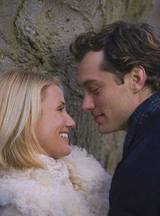 indir (4)_edited_edited.jpg