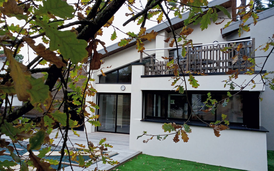 construction d'une maison neuve parpaing bois isolant performant saint-michel-chef-chef architecte