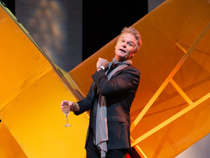 Harry Hamlin. Photo by Matt Urban, NüPOINT Marketing.