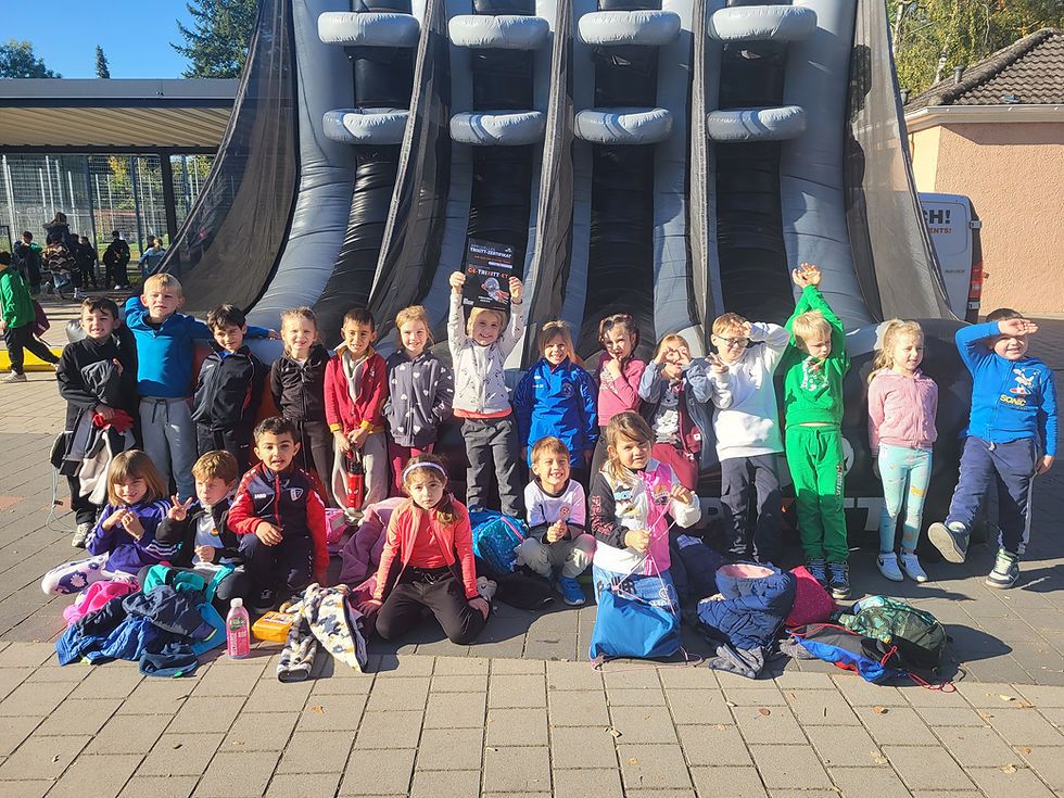 Am 2.10.25 war Trixitt zu Gast an der Lessingschule und hat unseren Schulalltag in ein großes Sport-