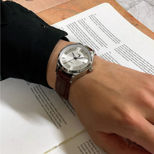 SEIRAN シルバー文字盤×青針 ローマ数字 クロコ型押しレザーベルト