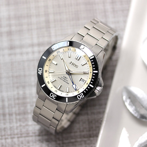 GMT DIVER'S 104 ベージュホワイト 200M防水 ステンレスベルト