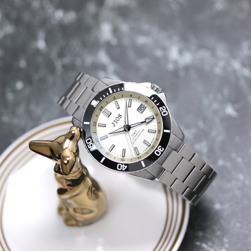 GMT DIVER'S 104 ベージュホワイト 200M防水 ステンレスベルト