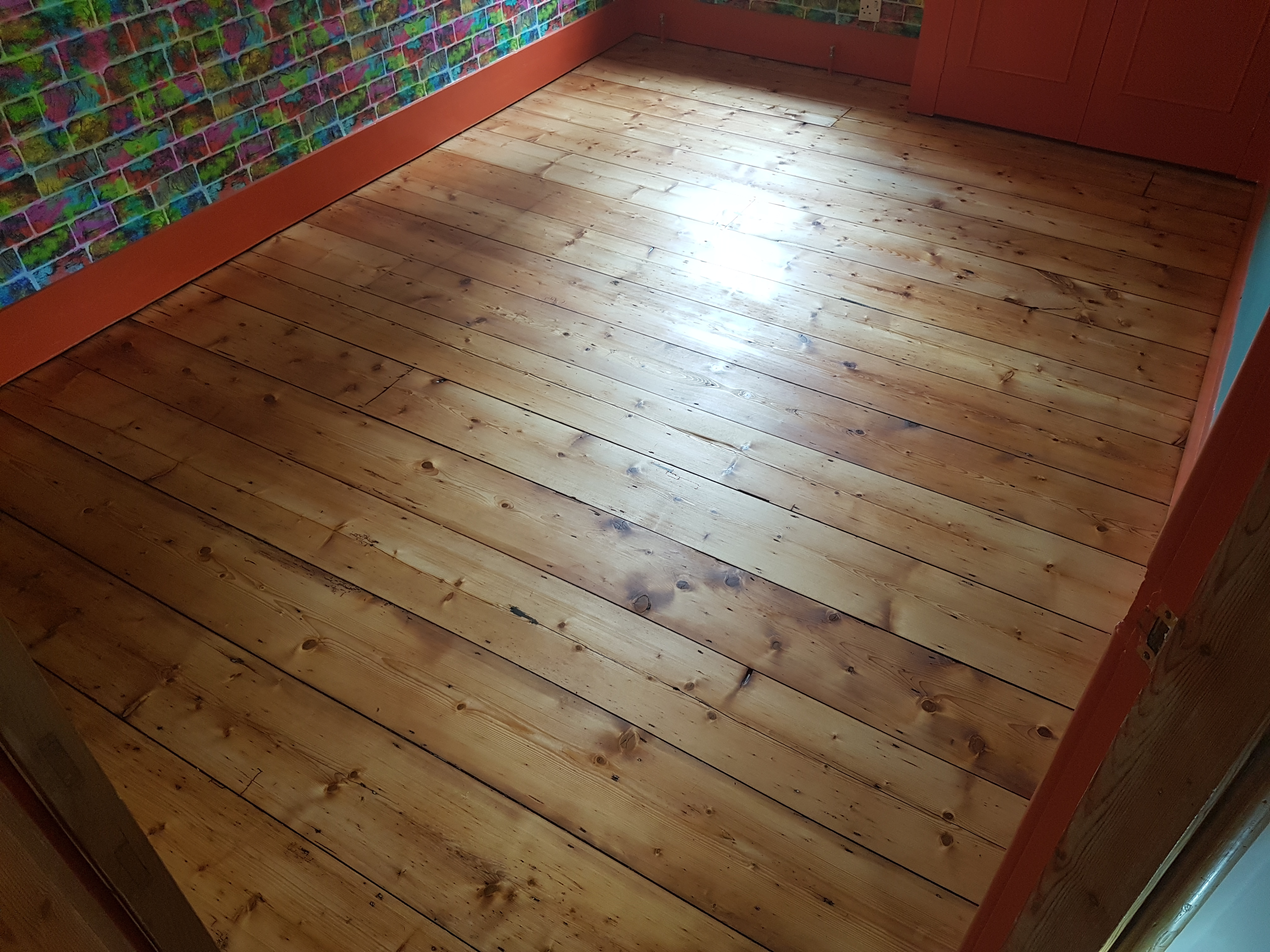 Pitched pine oiled