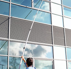window Cleaner